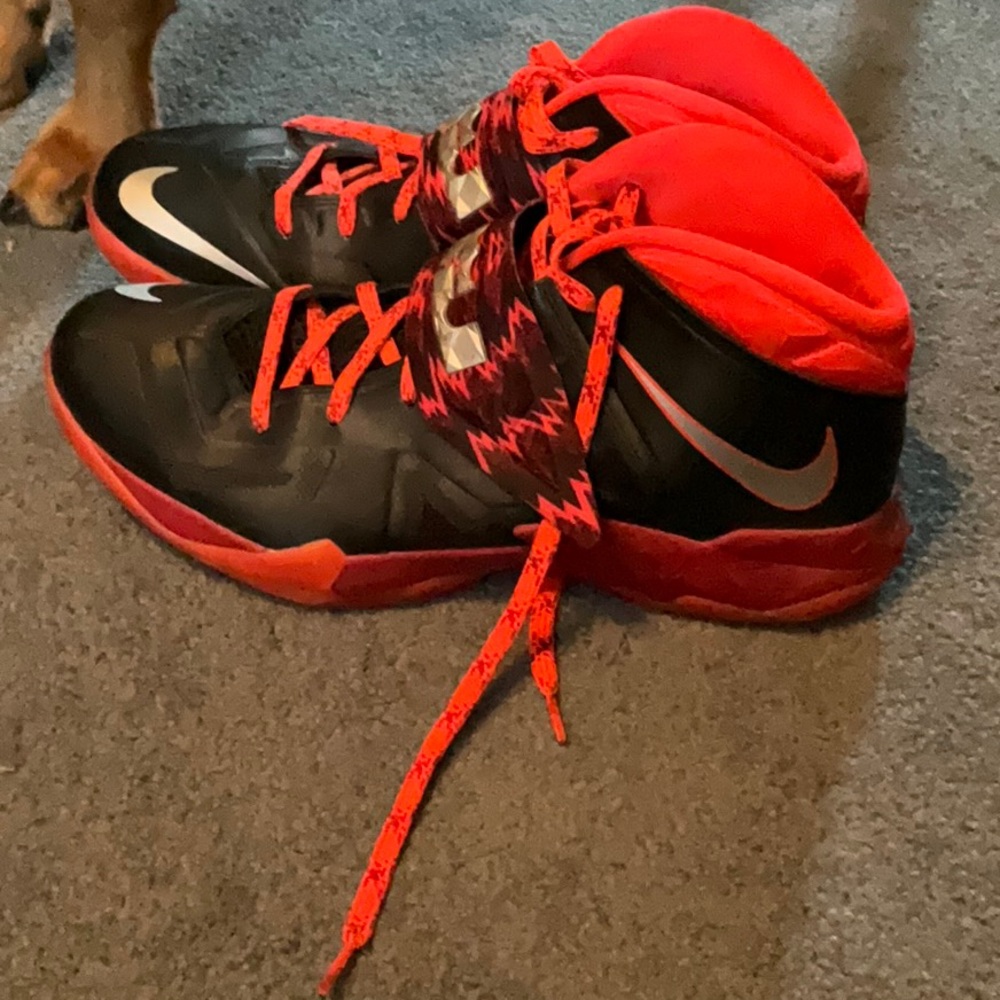 Nike Zoom Soldier VII